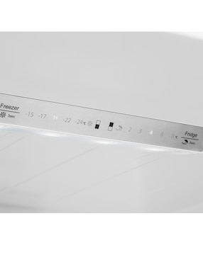 Refrigerador bottom mount Hisense 15 pies cúbicos inverter no frost RB15N6FBX1