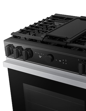 Estufa de piso a Gas LP Samsung Bespoke 76.1 cm NSG6DG8500SRAX de 5 quemadores