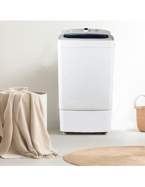 Secadora electrónica White Westinghouse de 6 kg con 1 ciclo WWCSD88SKB