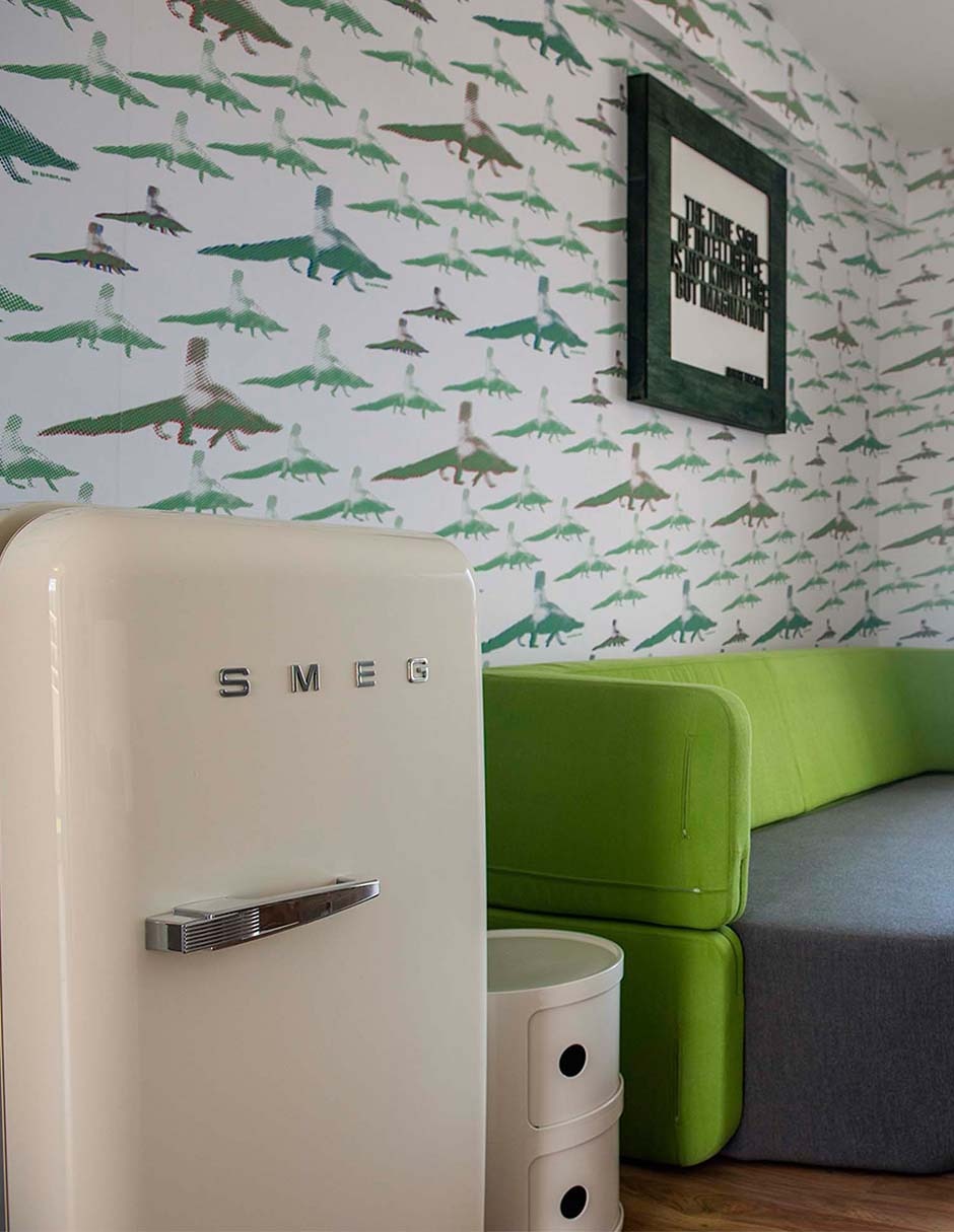 Frigobar 50´s style FAB10UR 8